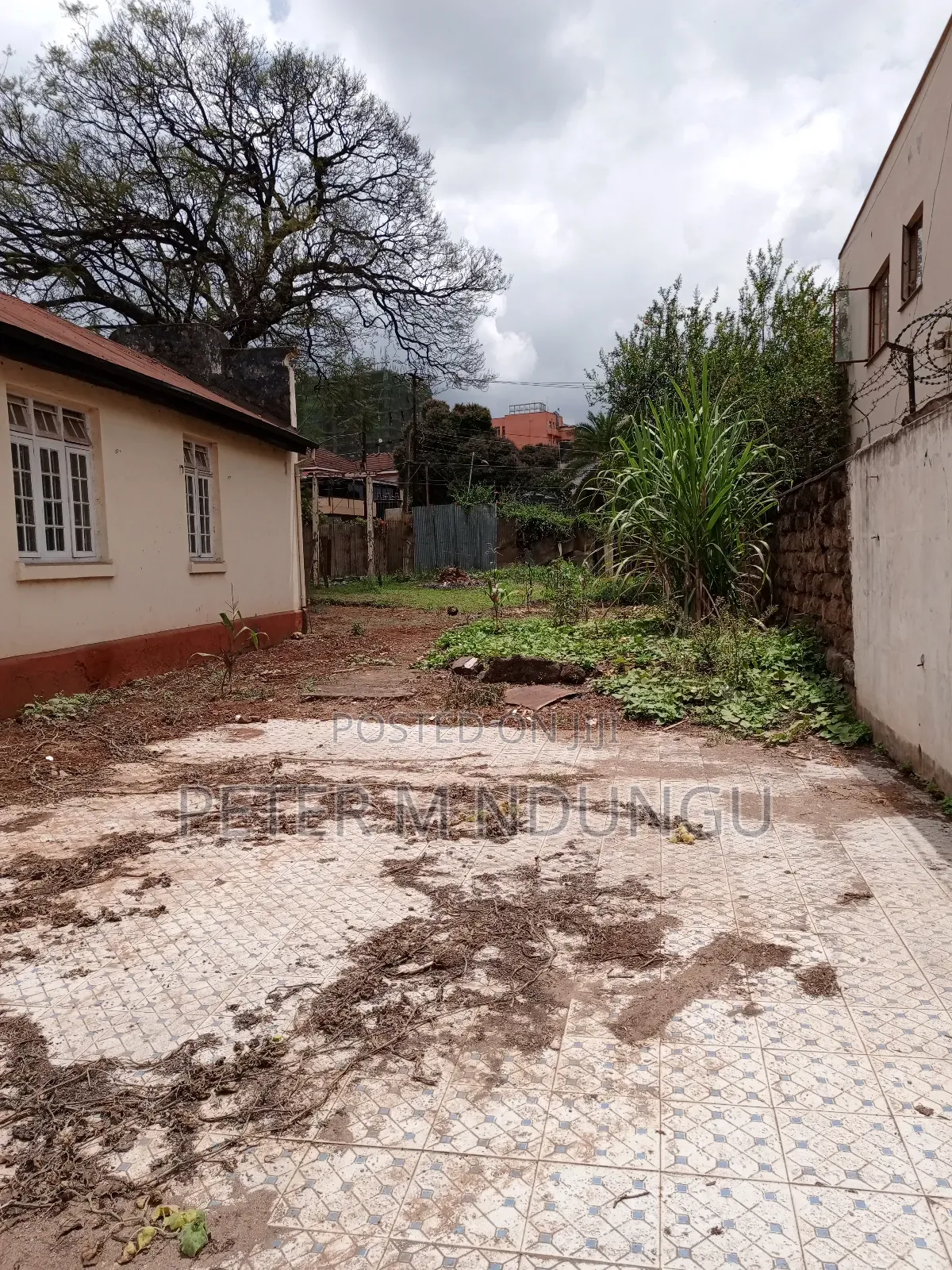 Prime Land 1/2 Acre Touching Ngara Road, Title in Ngara