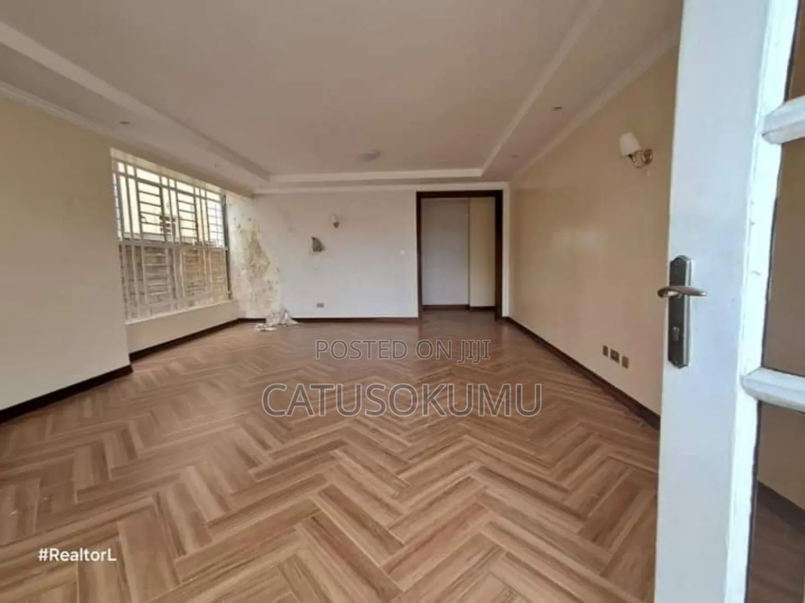 3bdrm Duplex in Viraj Area for rent in Viraj Area