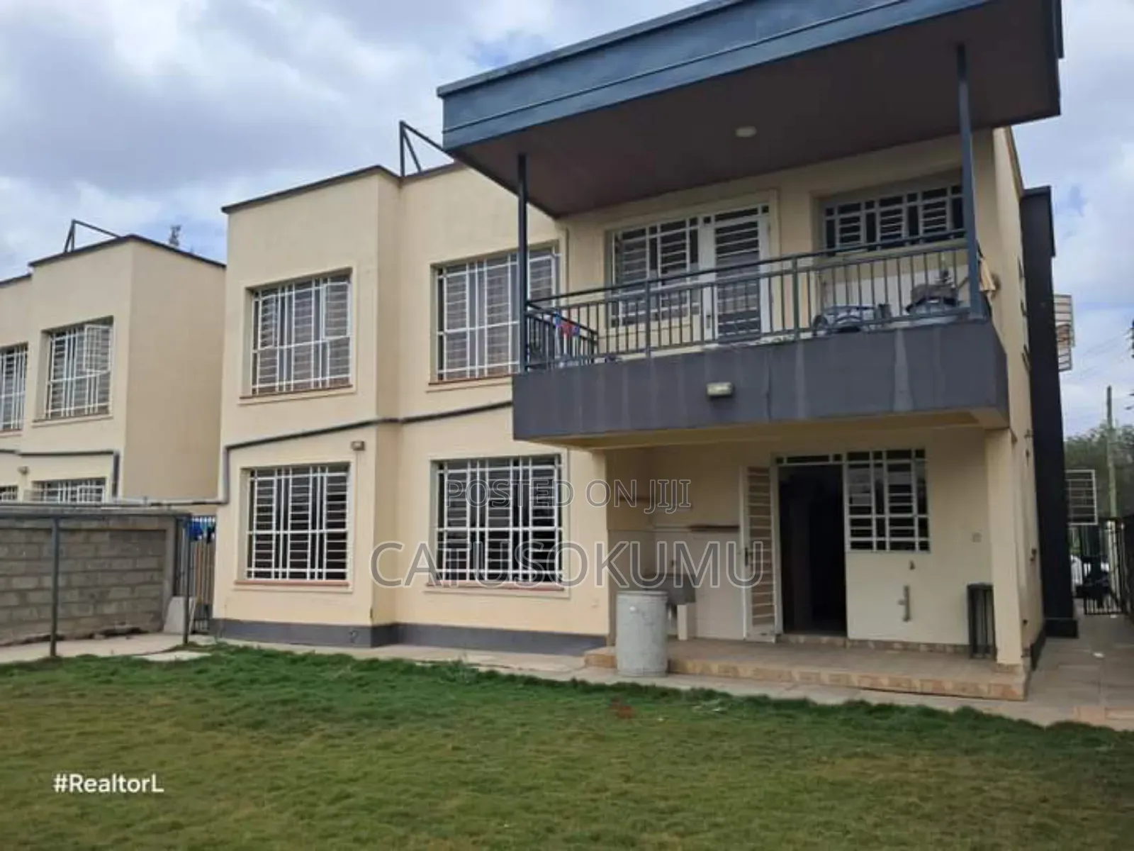 3bdrm Duplex in Viraj Area for rent in Viraj Area