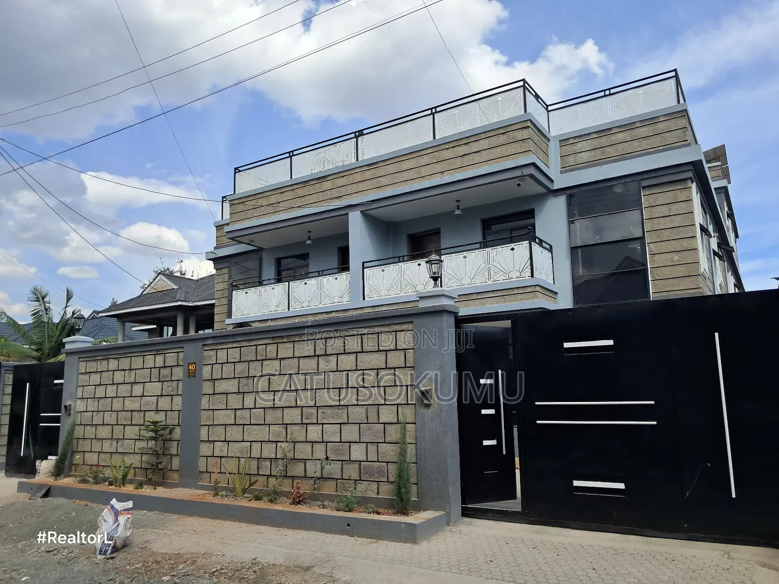 5bdrm Maisonette in Gateway Mall Area for rent in Gateway Mall Area