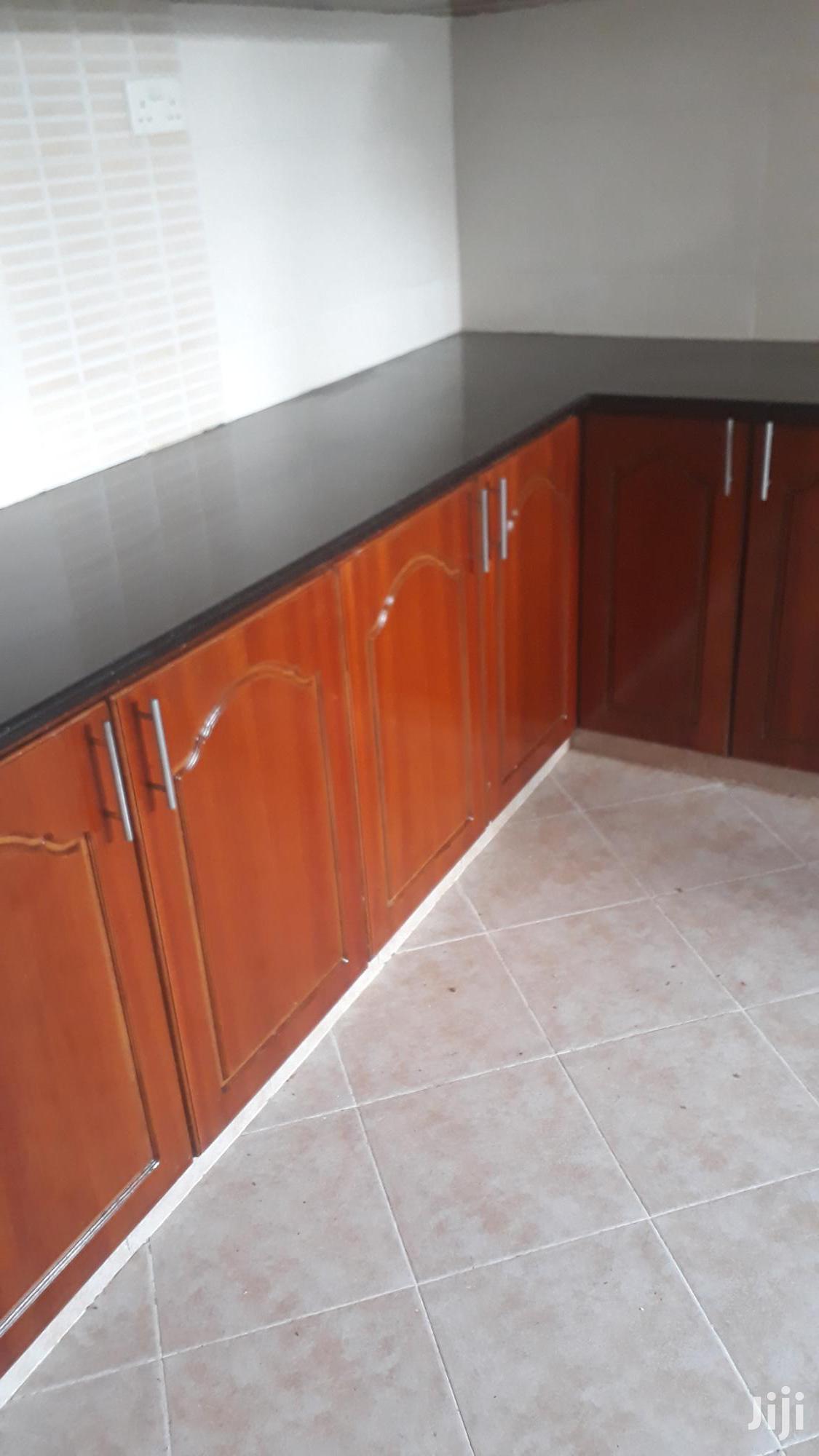Stylish 3-Bedroom Apartment with Pool in Kilimani - Available for Rent! in Kilimani