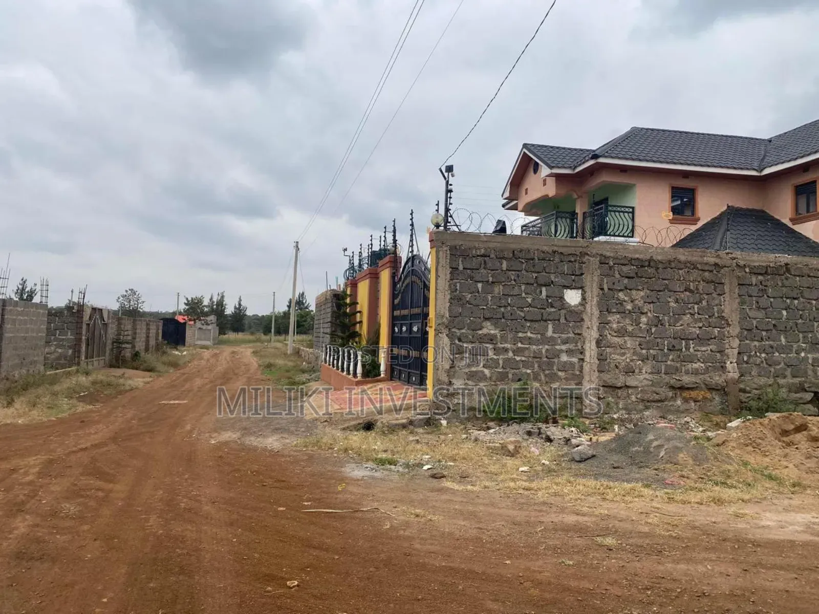 50 by 100 Plots on Sale at Tora-Ngoingwa in Ngoingwa Estate