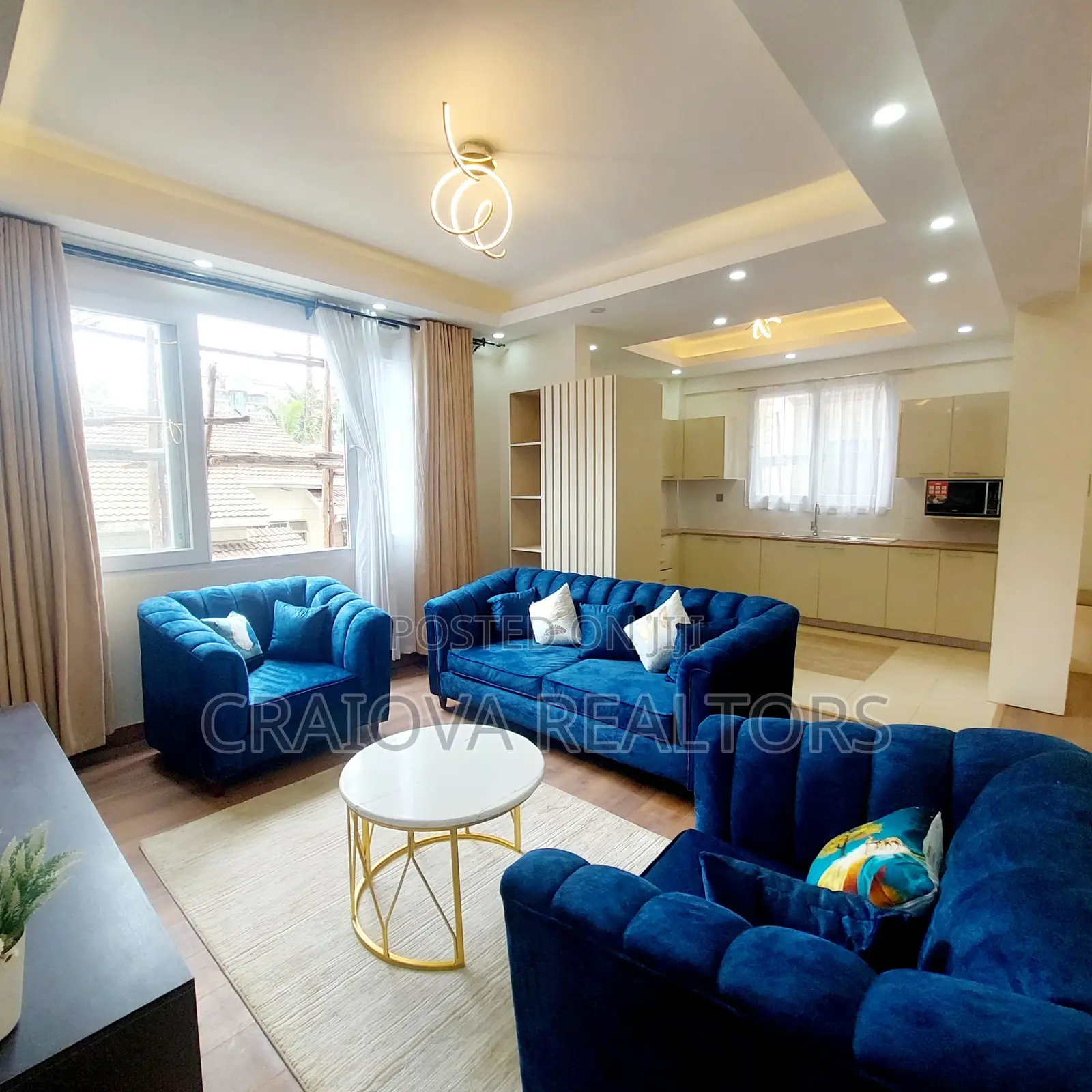 2bdrm Apartment in Lavington for sale in Lavington