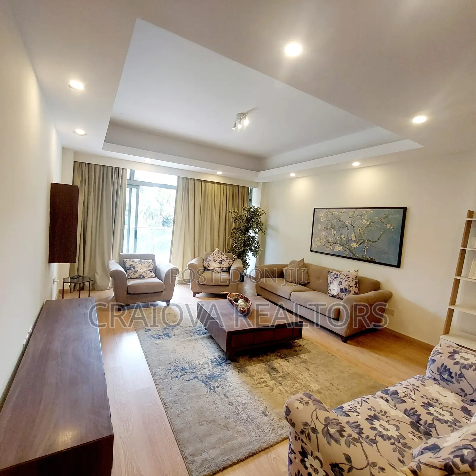 3bdrm Apartment in Lavington for sale in Lavington