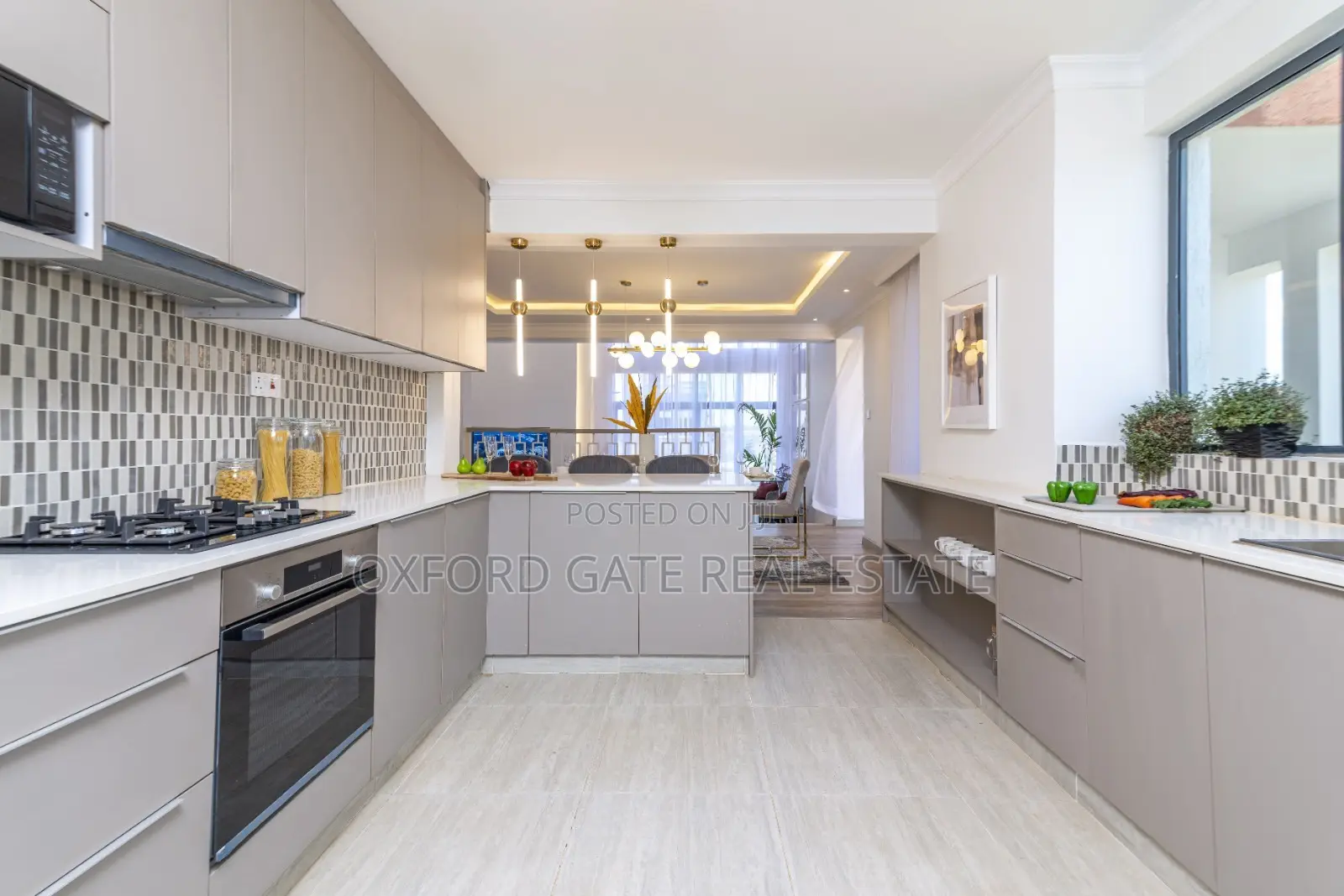 4bdrm Townhouse/Terrace In Membley For Sale in Membley Estate