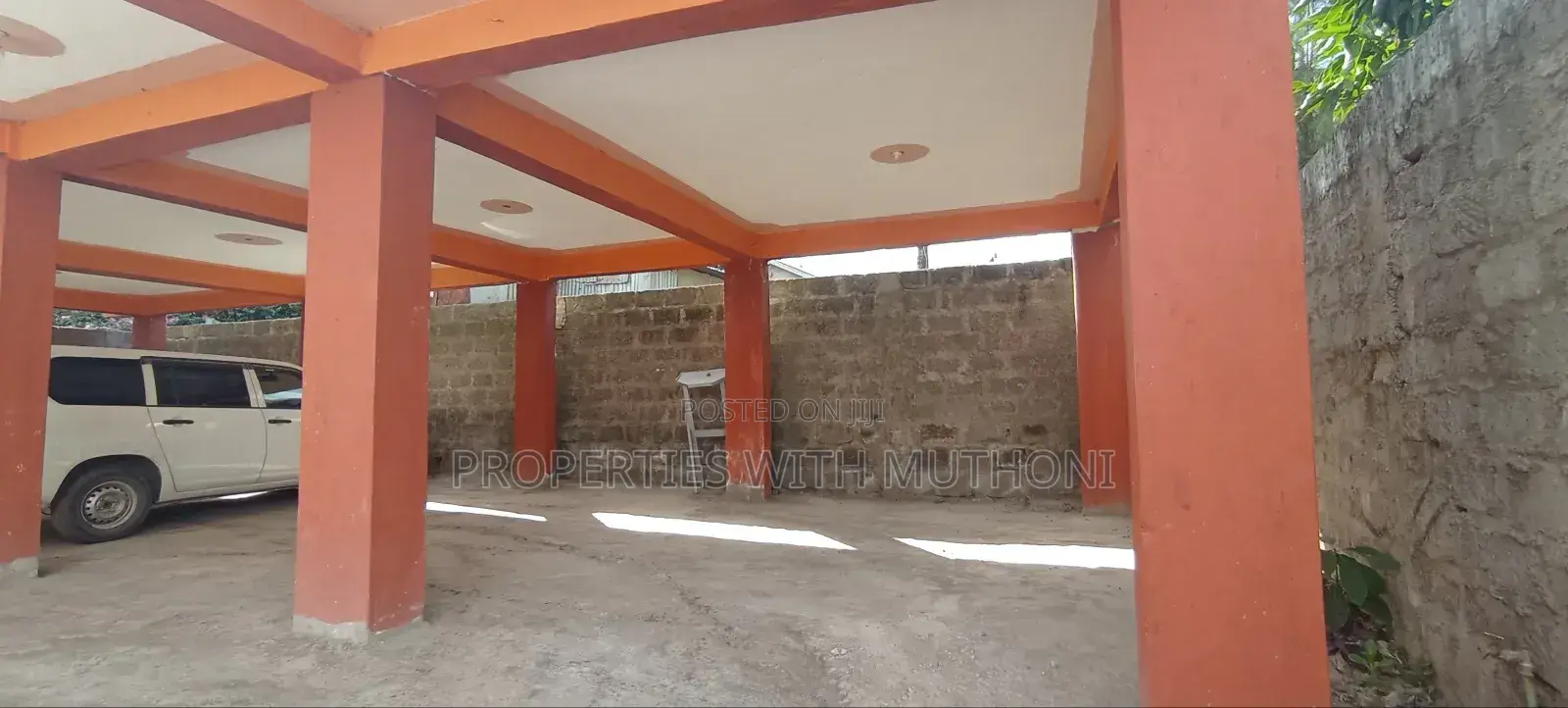 4bdrm Apartment in Ole Kasasi for sale in Ole Kasasi