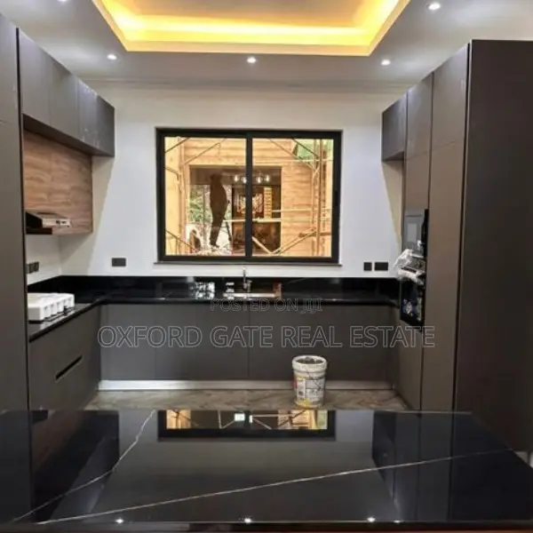 5bdrm Villa in Lavington, Muthangari for sale in Muthangari