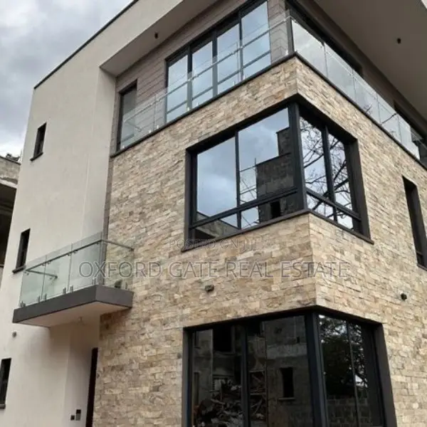 5bdrm Villa in Lavington, Muthangari for sale in Muthangari