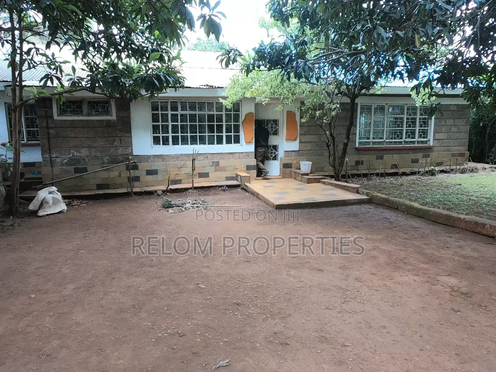 3bdrm Bungalow in Karen for rent in Karen