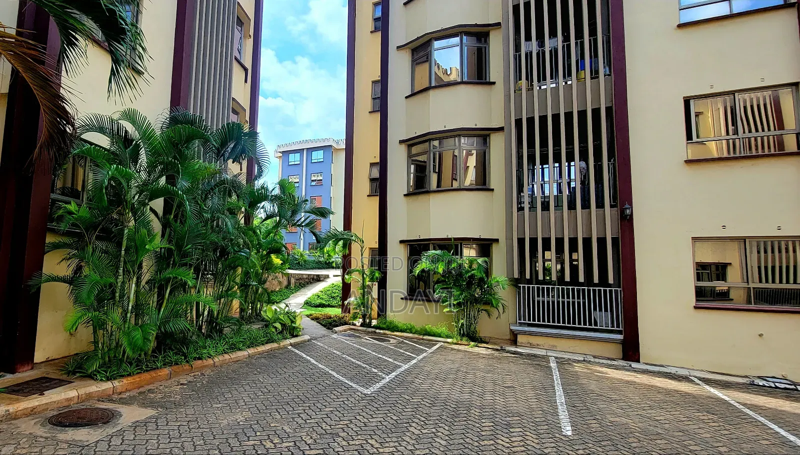 Furnished 3bdrm Apartment in Sunrise Apartments, Shanzu for sale in Shanzu