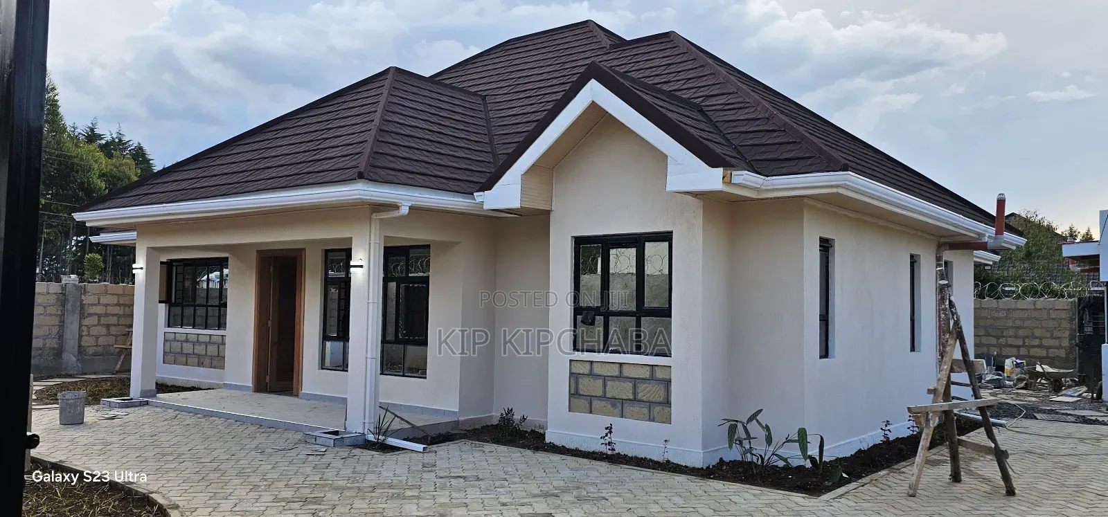 3bdrm Bungalow in Elgonview for sale in Elgon View
