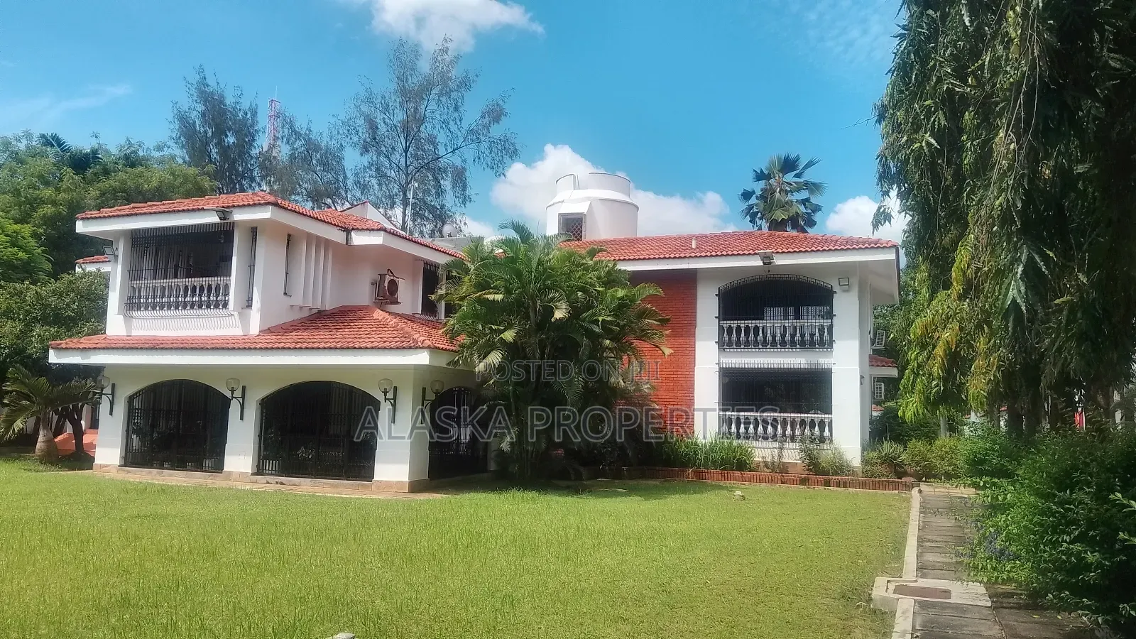 5bdrm Bungalow in Nyali Estate for sale in Nyali