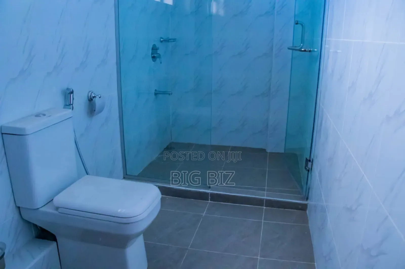 3bdrm Apartment in 3/4 Br + Sq, Parklands/Highridge for rent in Parklands/Highridge