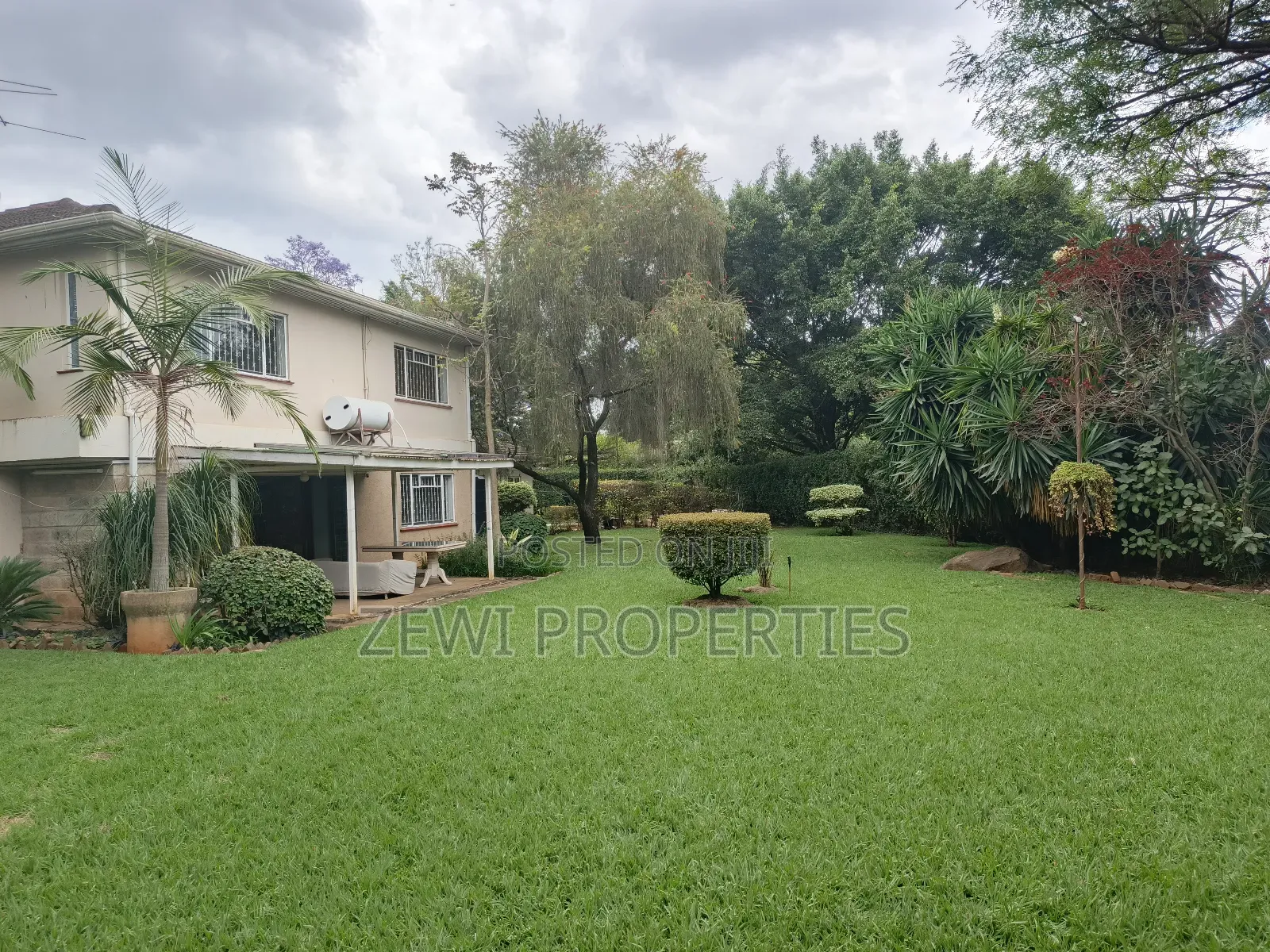 1/2 Acre Kilimani in Kilimani