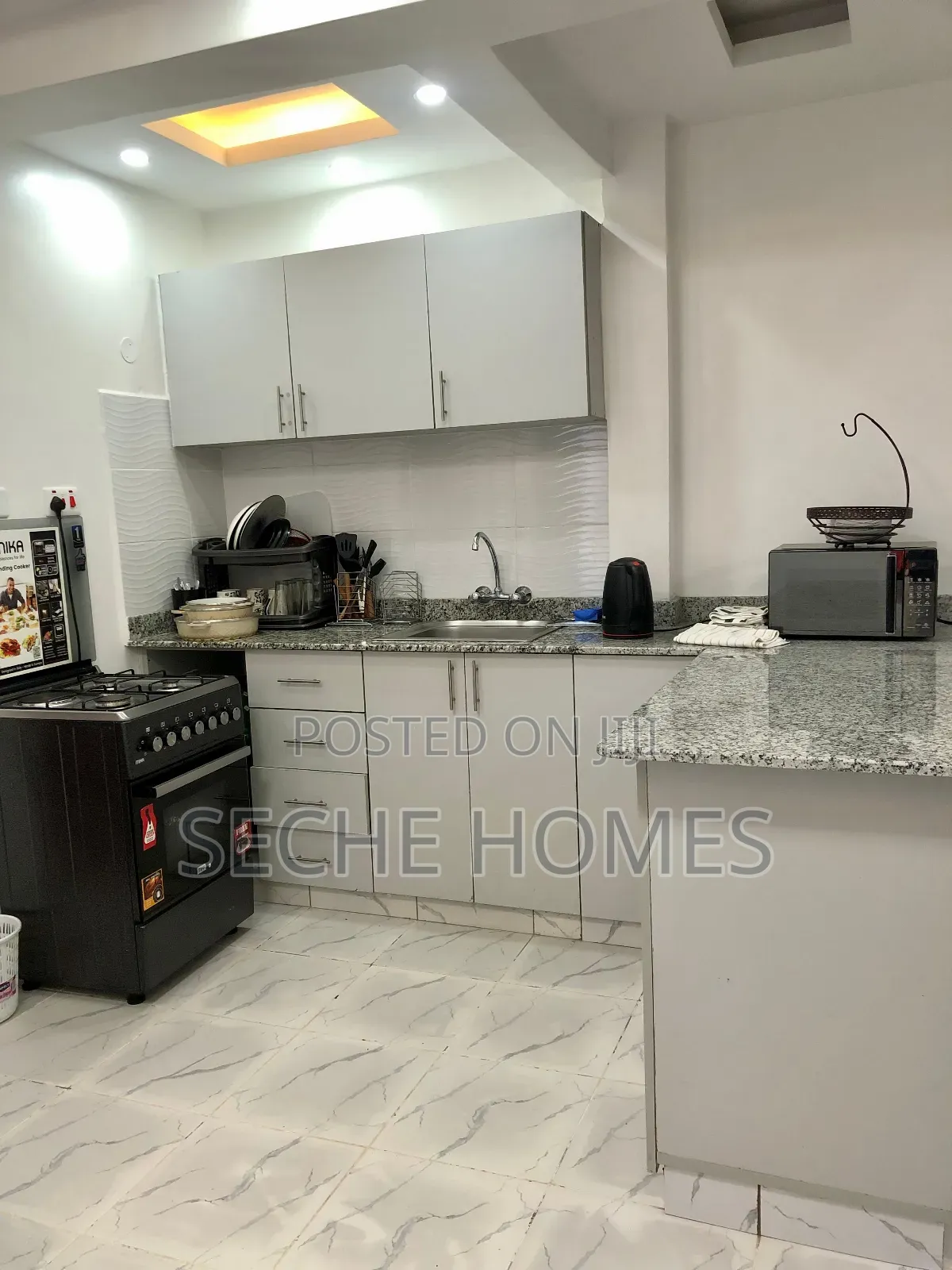 Royal Park Fully Furnished 2 Bedrooms in Royal Park Estate