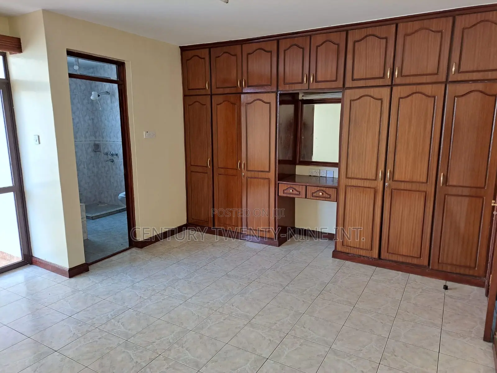 Sana Plaza Offices Aoartment in Parklands/Highridge