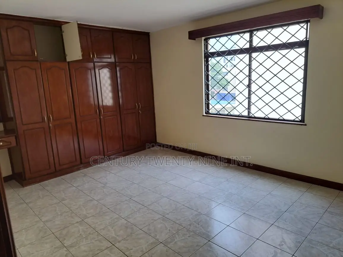 Sana Plaza Offices Aoartment in Parklands/Highridge