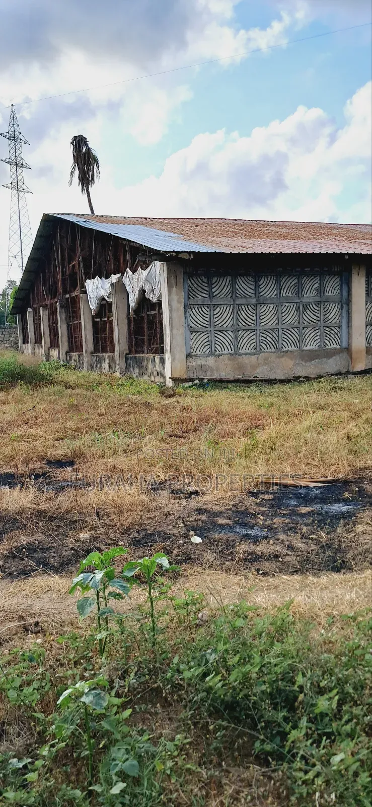 For Sale 3 Acres Poultry Farm Kikambala in Kikambala