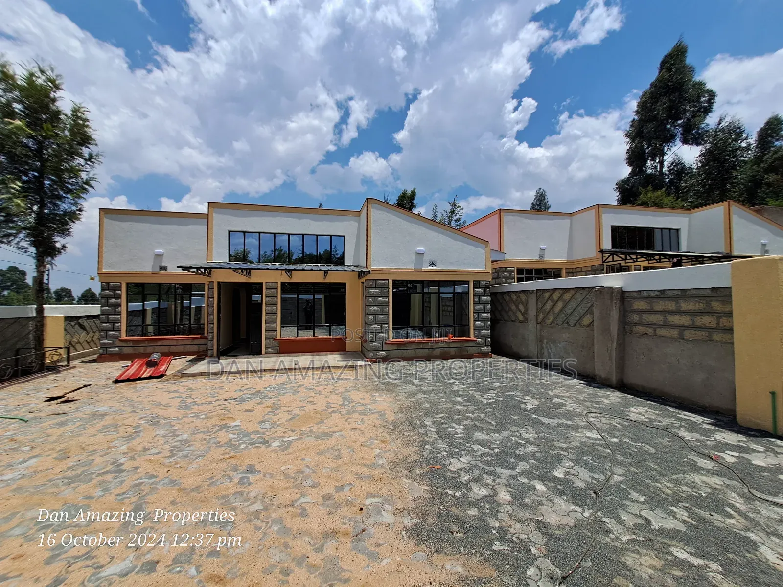 3bdrm Bungalow in Memusi Plus Dsq, Matasia for sale in Matasia