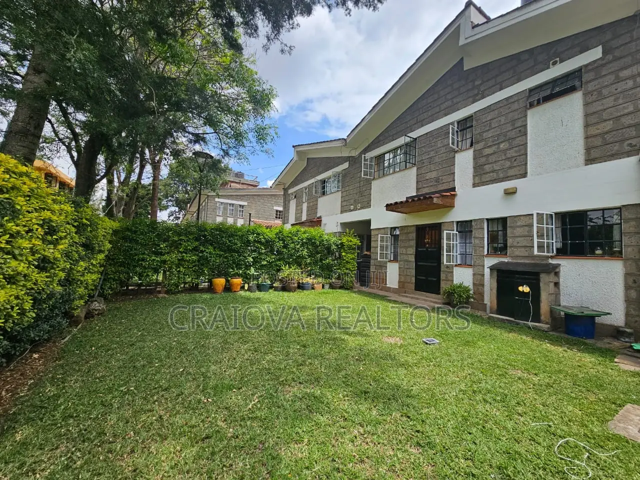 4bdrm Villa in Lavington for sale in Lavington