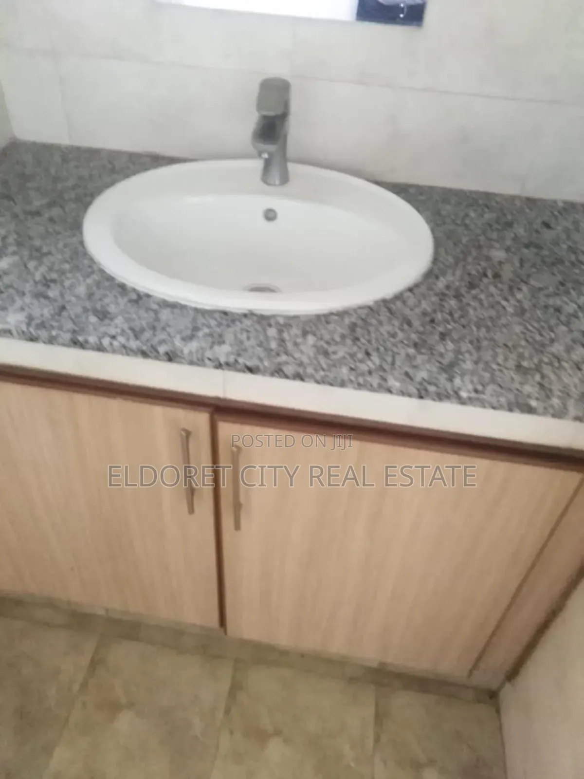 3bdrm Apartment in Rupa Villa, Soy for sale in Soy