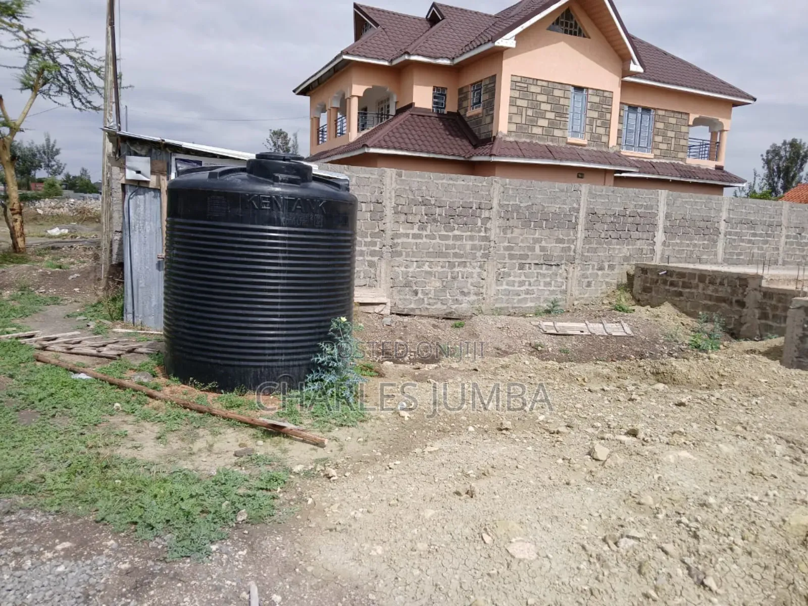 50*100 Plot With Foundation. in Kitengela