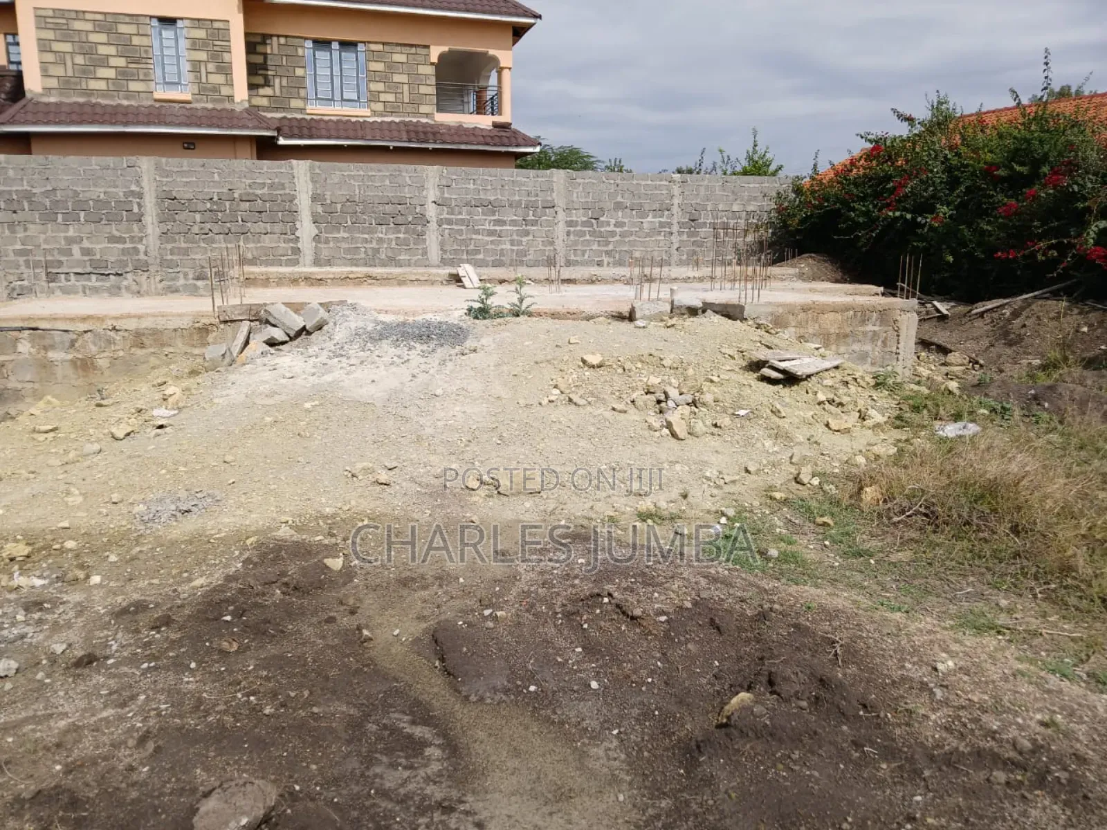 50*100 Plot With Foundation. in Kitengela