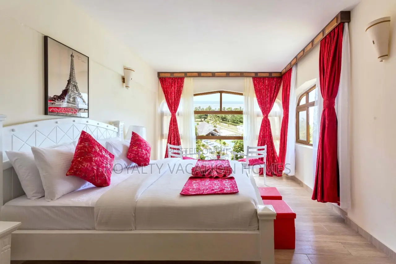 Beachfront Getaway Studio Apartment in Diani in Ukunda