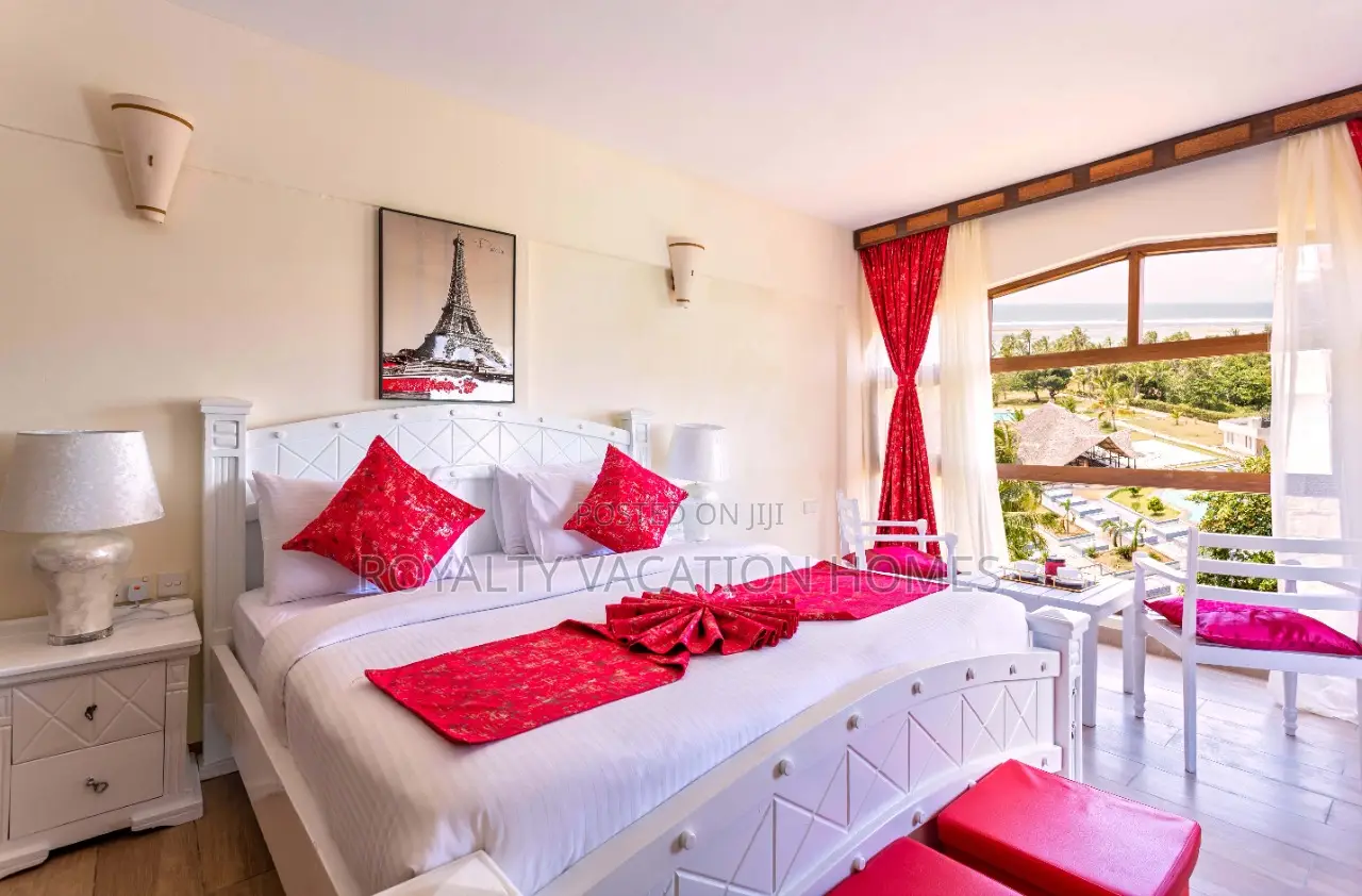 Beachfront Getaway Studio Apartment in Diani in Ukunda