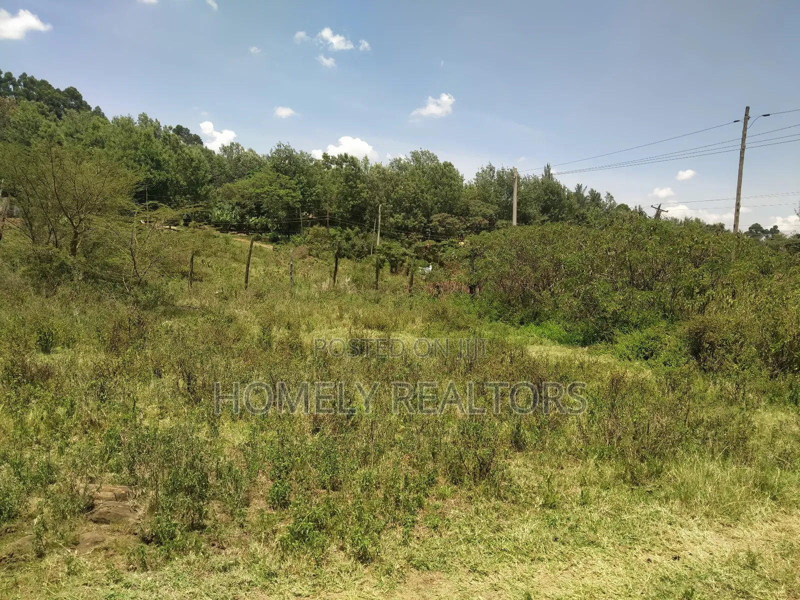 Eighth Acre Plot in Kerarapon Ngong, Touching Tarmac in Kerarapon