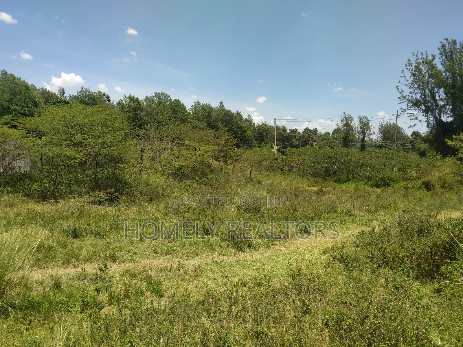 Eighth Acre Plot in Kerarapon Ngong, Touching Tarmac in Kerarapon