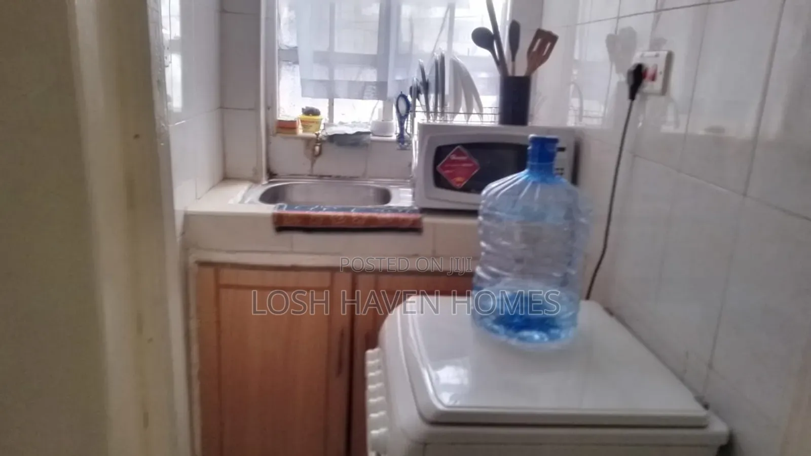 Roysambu Hideaway Modern One Bedroom Located in TRM Nairobi in Roysambu