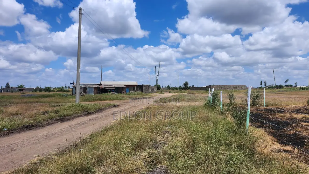 Plots for Sale Off Kamakis in Kamakis