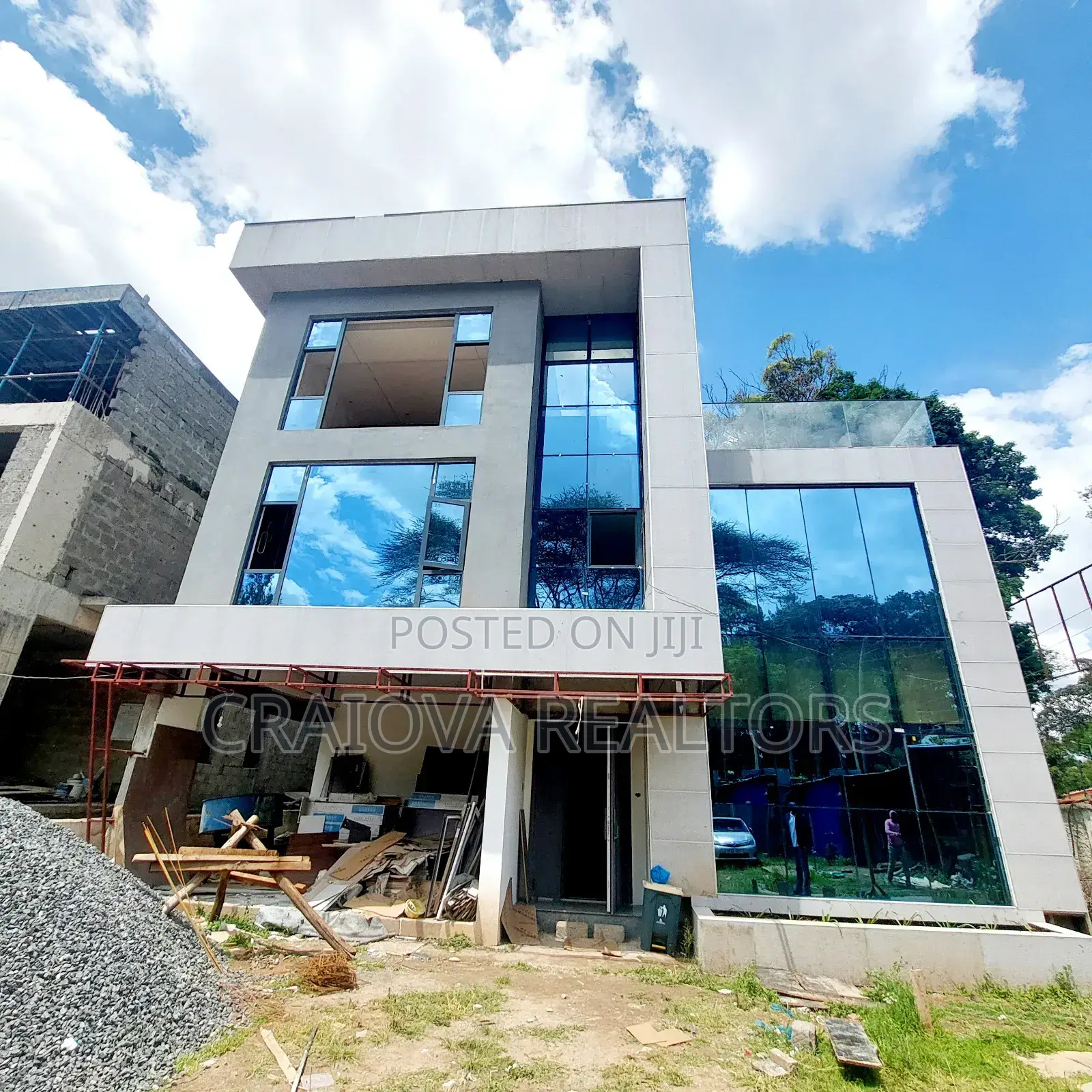 5bdrm Villa in Lavington for sale in Lavington