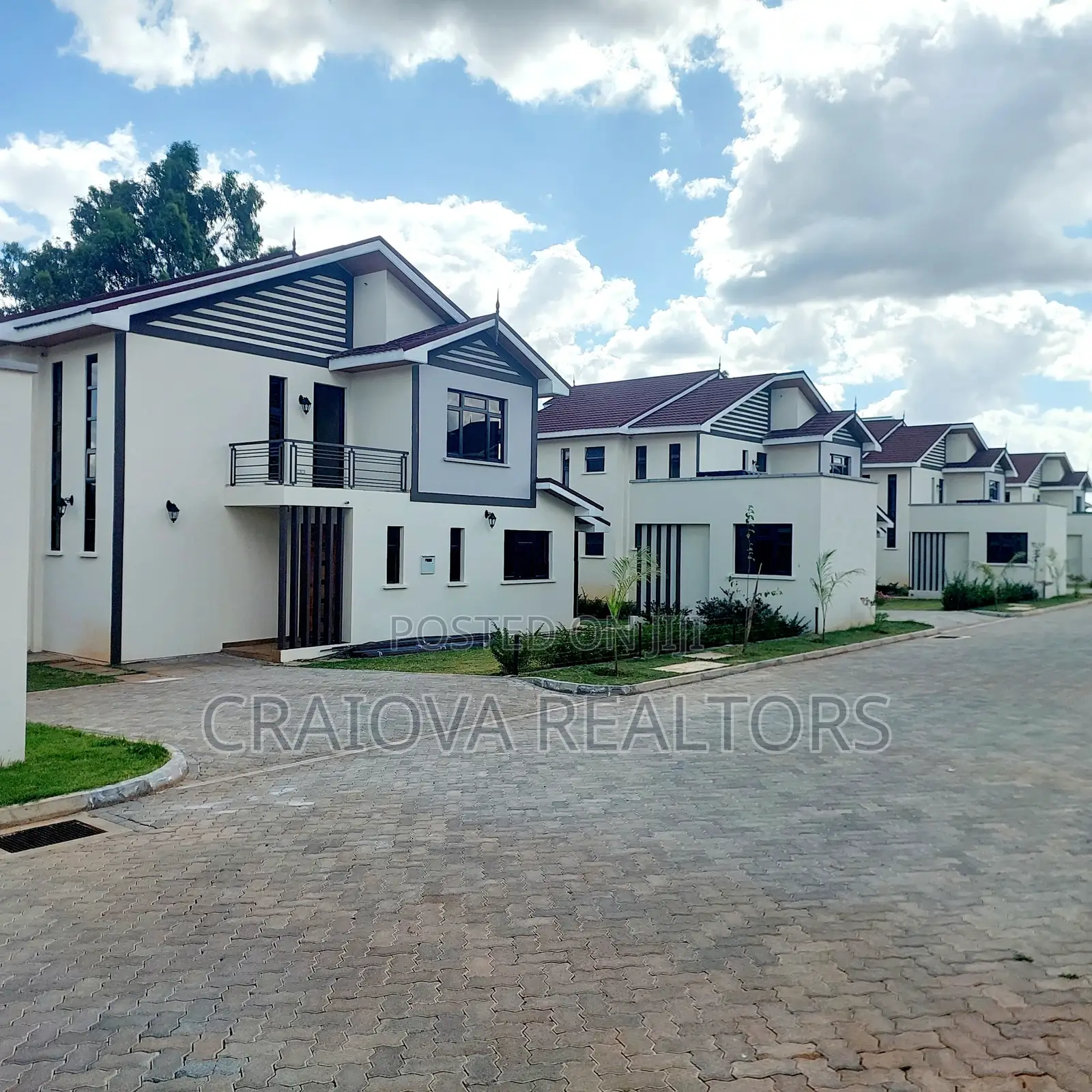 4bdrm Villa in Junction for sale in Junction