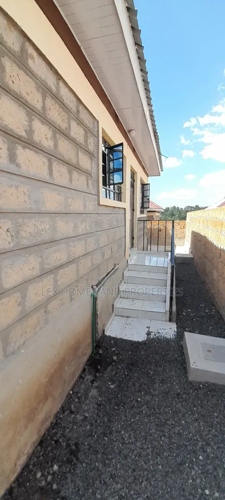 3bdrm Bungalow in Rimpa for sale in Rimpa