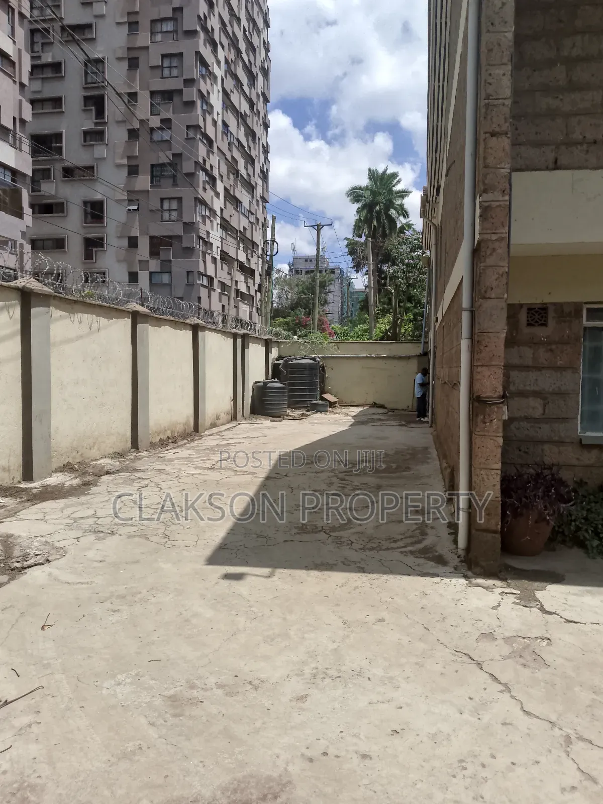 7bedroom Commercial to Let in Kilimani in Kilimani