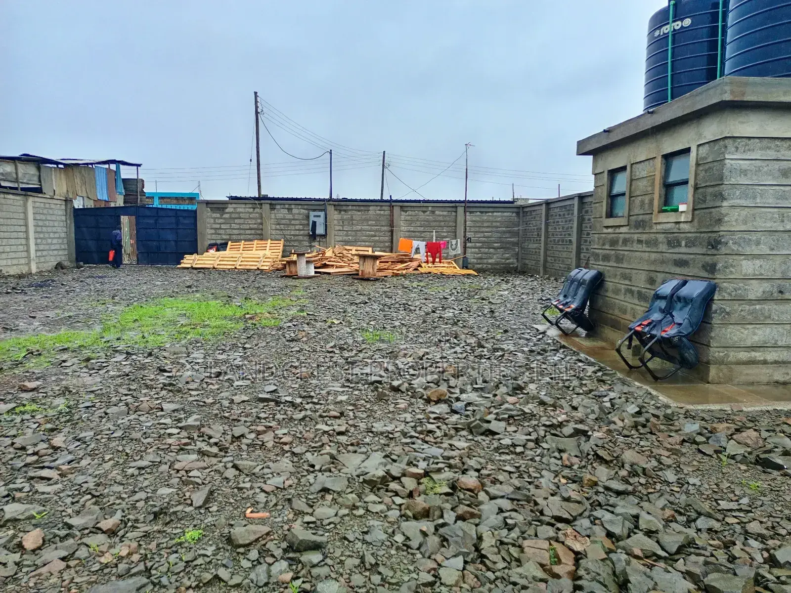Garage/Yard for Lease Thika, Jua Kali Near Gretsa University in Thika