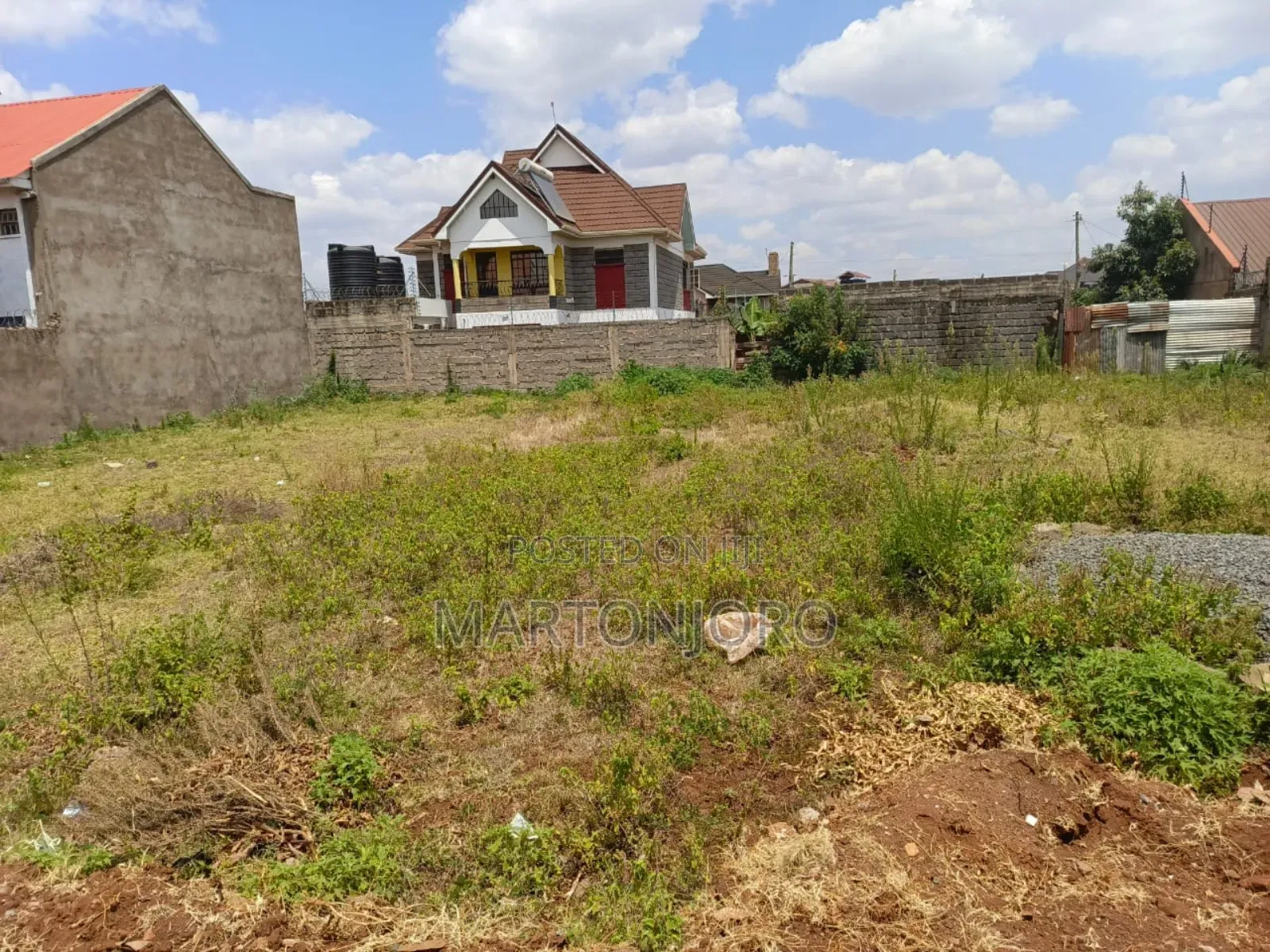 Plots in Ngoigwa in Ngoingwa Estate