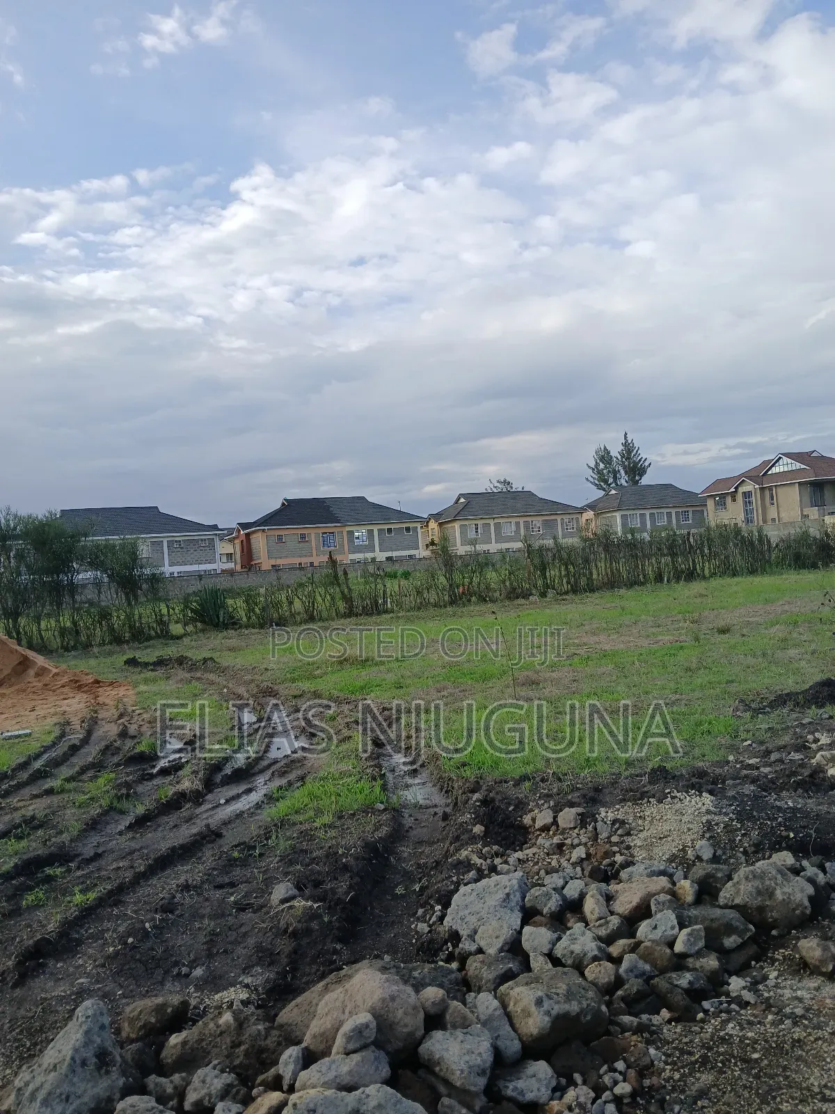 Kahawa Sukari C(Kamakis) 50"×80" Title at 4.6M Negotiable in Kamakis