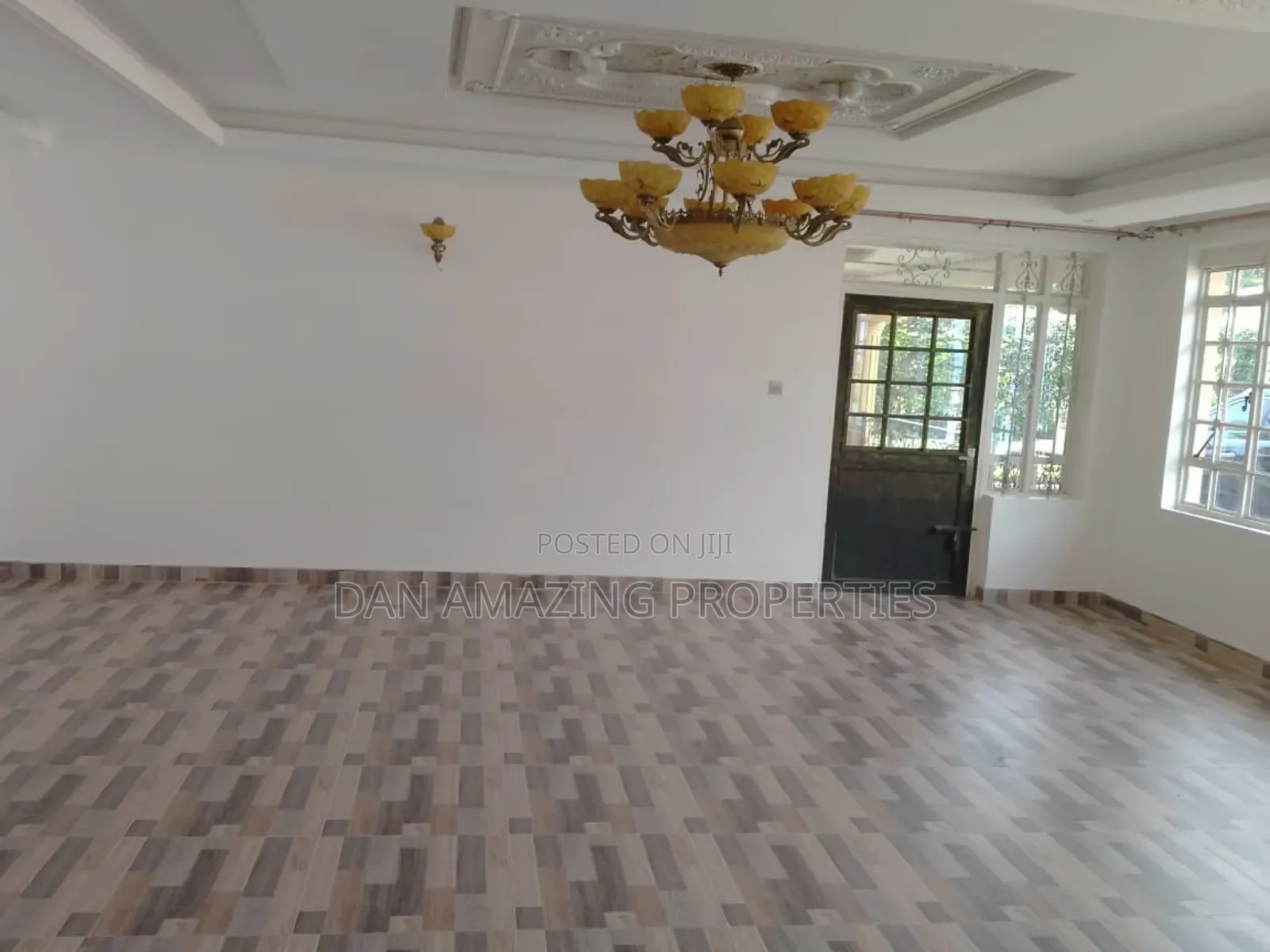 7bdrm Maisonette in Evergreen 1/2 Acre, Runda for sale in Runda