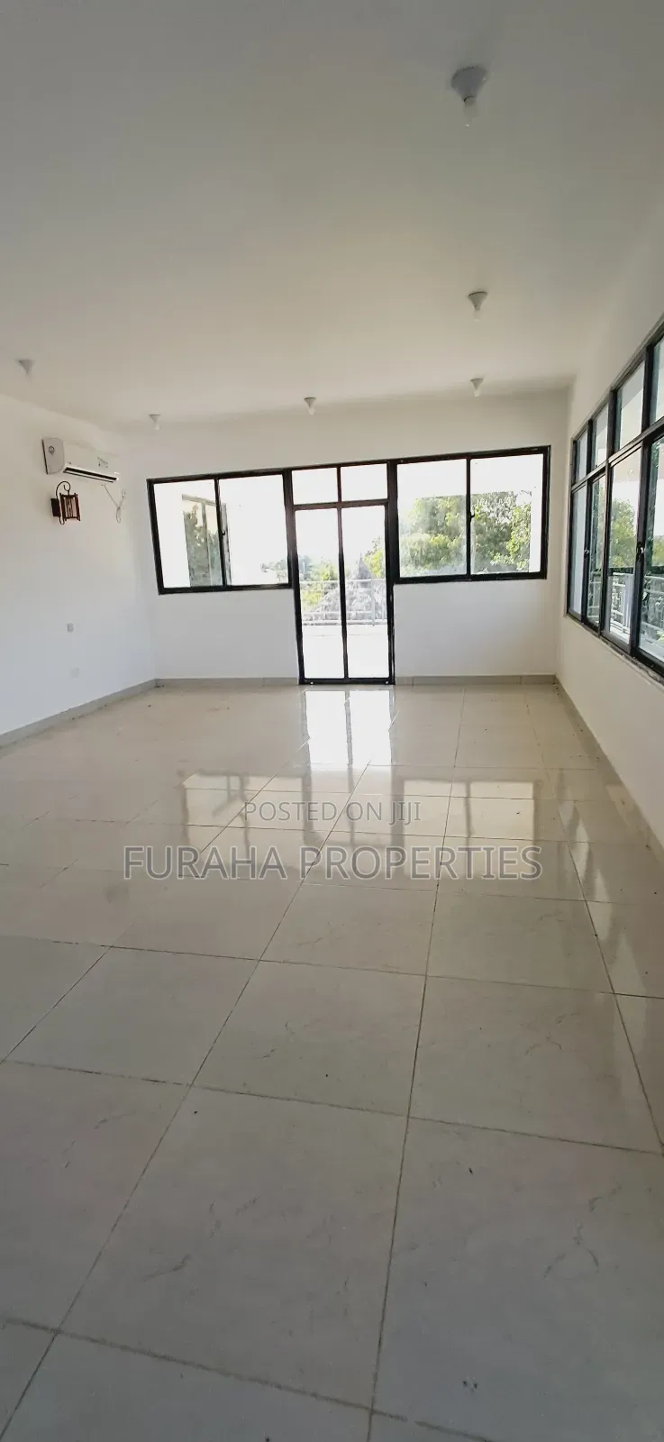 5bdrm Mansion in Gede Malindi for sale in Gede