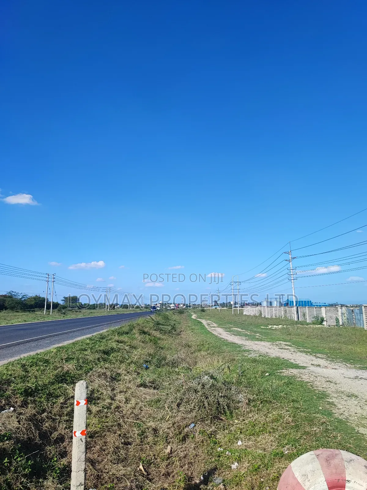 6 Acres on Tarmac Also Touching Kisaju Prayer Centre Road. in Kitengela