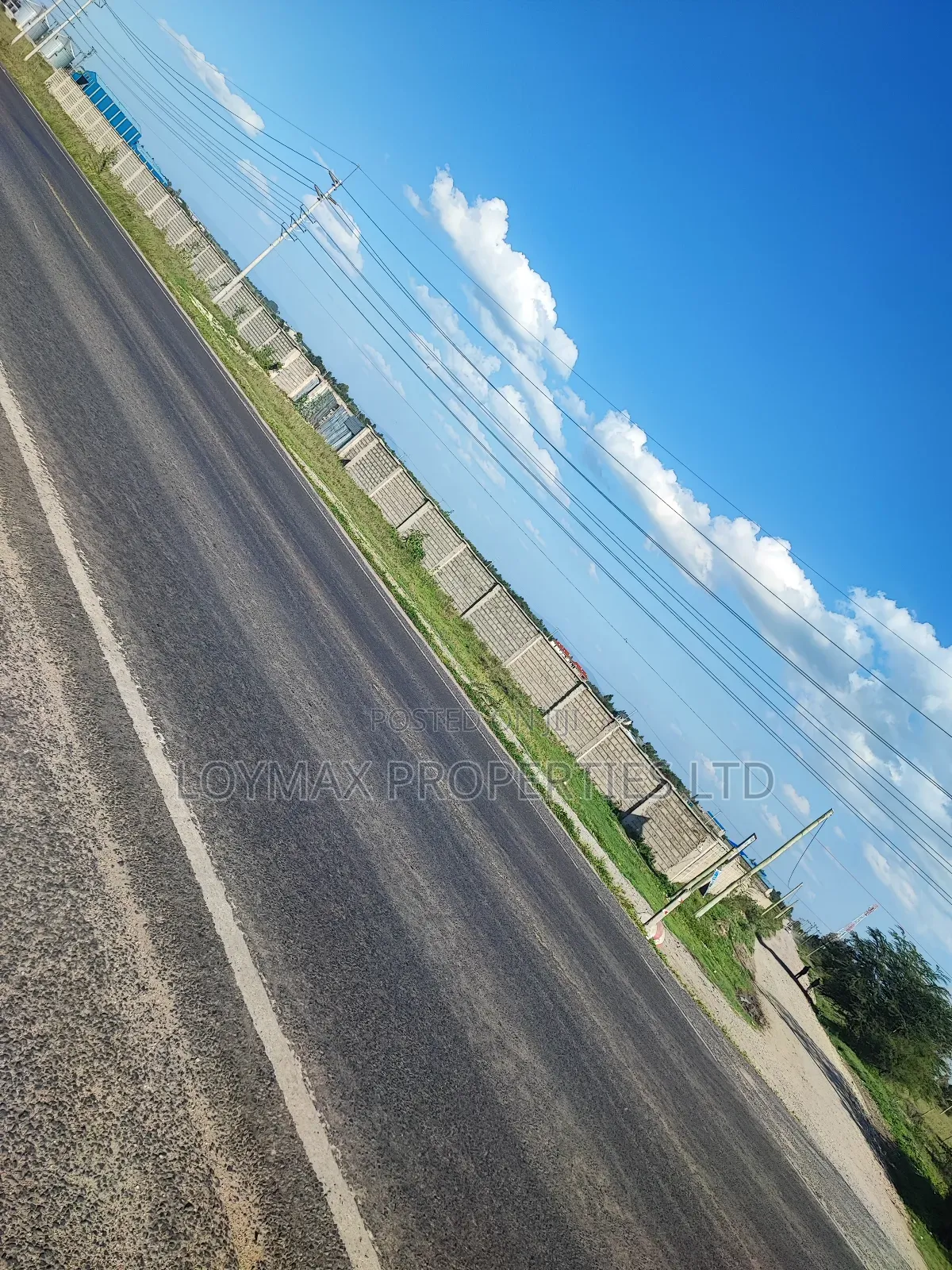 6 Acres on Tarmac Also Touching Kisaju Prayer Centre Road. in Kitengela