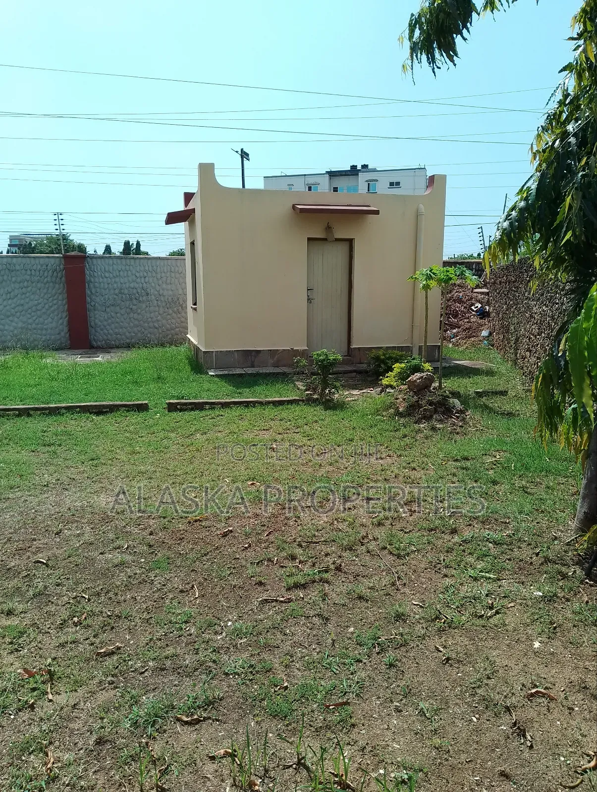 3bdrm Townhouse/Terrace in Beach Road Estate, Nyali for sale in Nyali