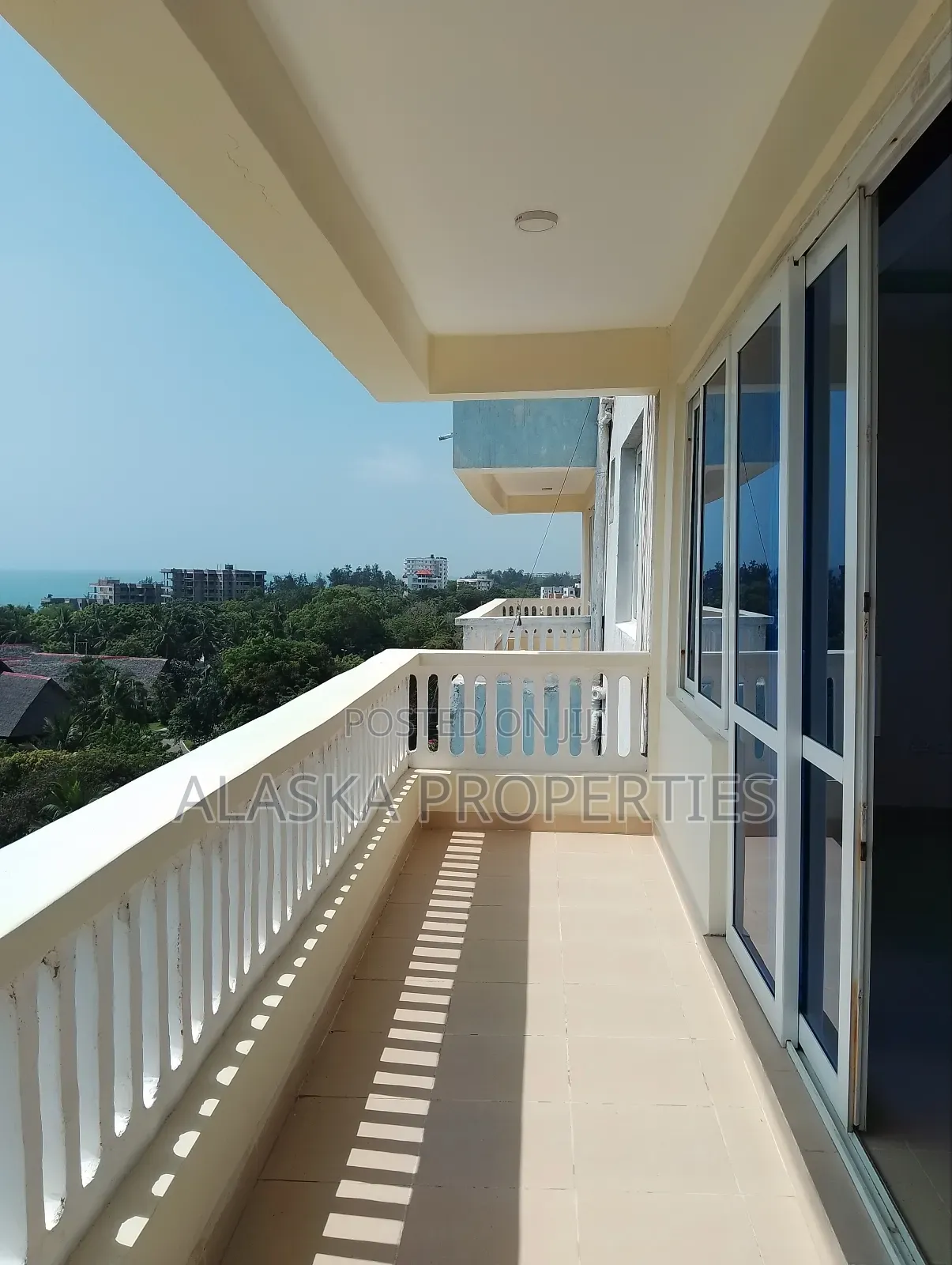 3bdrm Apartment in Nyali Estate for sale in Nyali