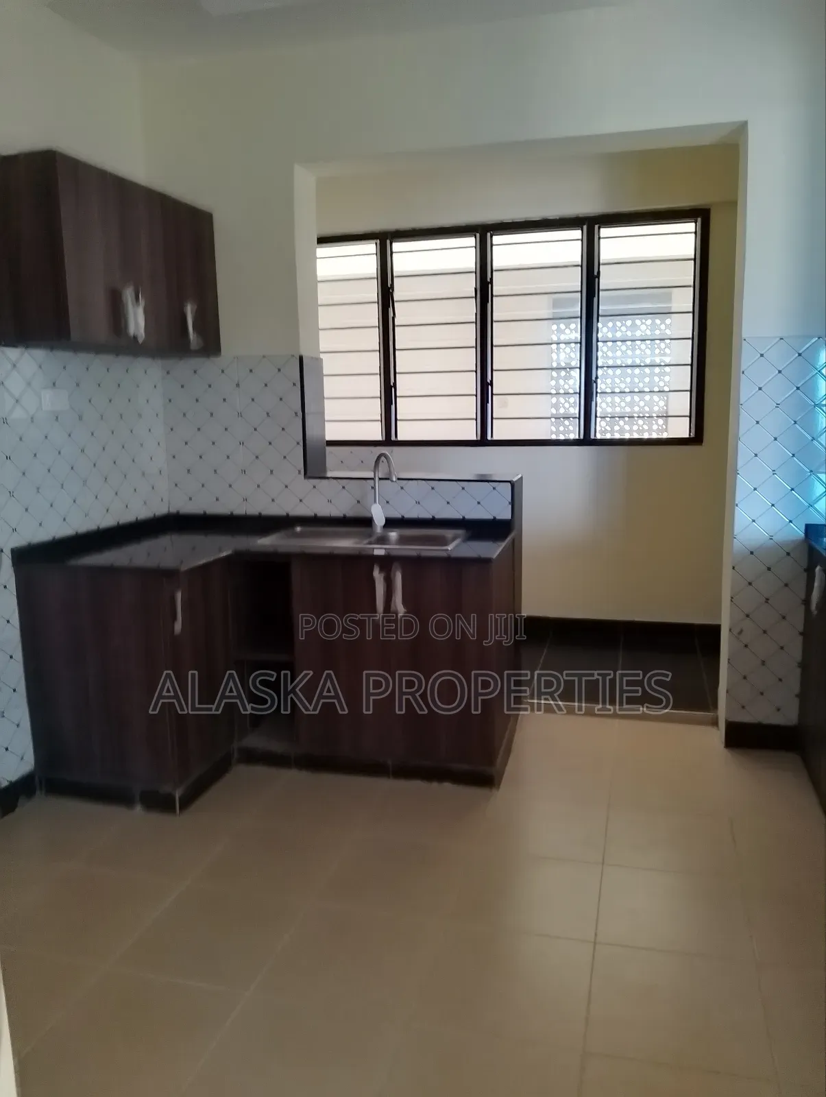 3bdrm Apartment in Nyali Estate for sale in Nyali