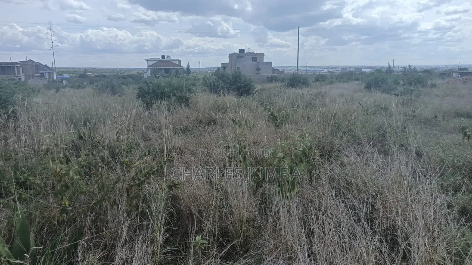 1/4 Plot in Lukenya Gardens in Lukenya