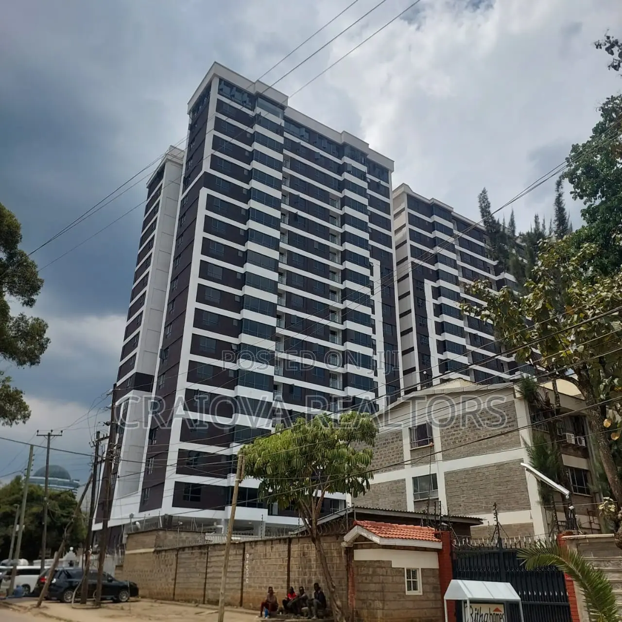 3bdrm Apartment in Raphta Road Area for sale in Raphta Road Area