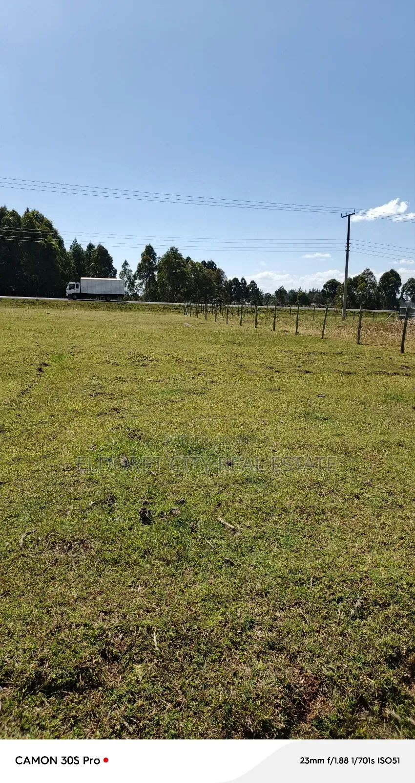1/8 Plot Touching Tarmac Annex Highway. in Eldoret West